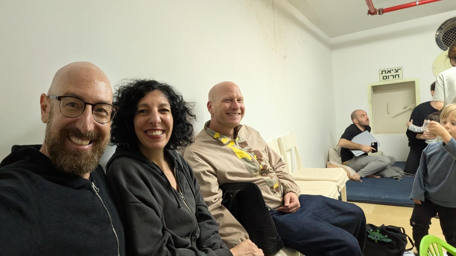 Neve Tzedek shelter group